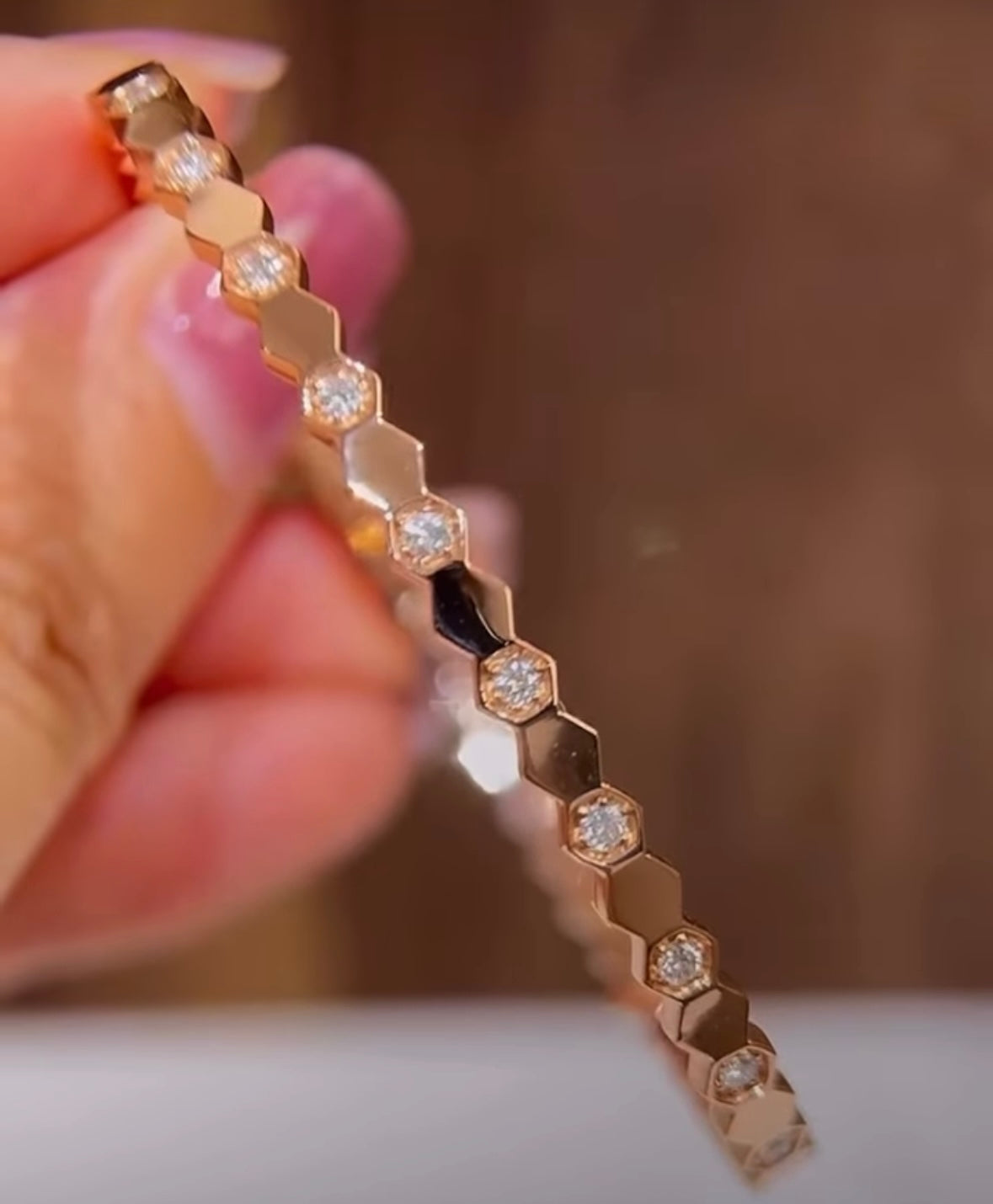 Bee De Bracelet