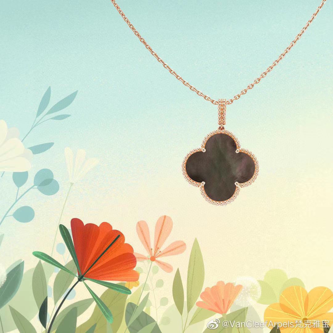 Magic Alhambra One Motif Pearl Necklace