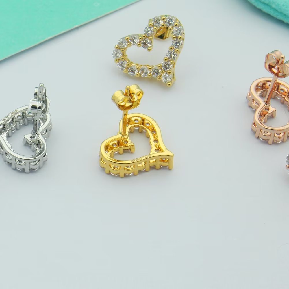 T Heart Diamonds Earrings