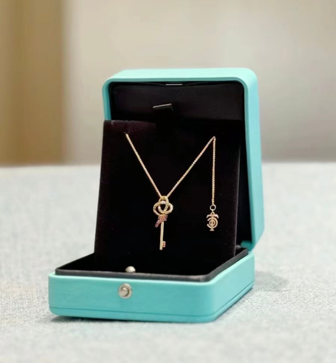 T Keys Woven Pink Diamonds Medium Necklace
