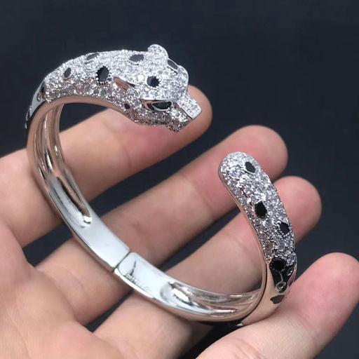 Panthère de Leopard Head Bracelet Diamond