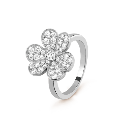 Frivole Ring