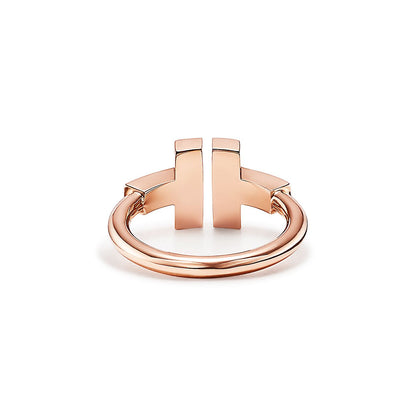 T Black Onyx Wire Ring