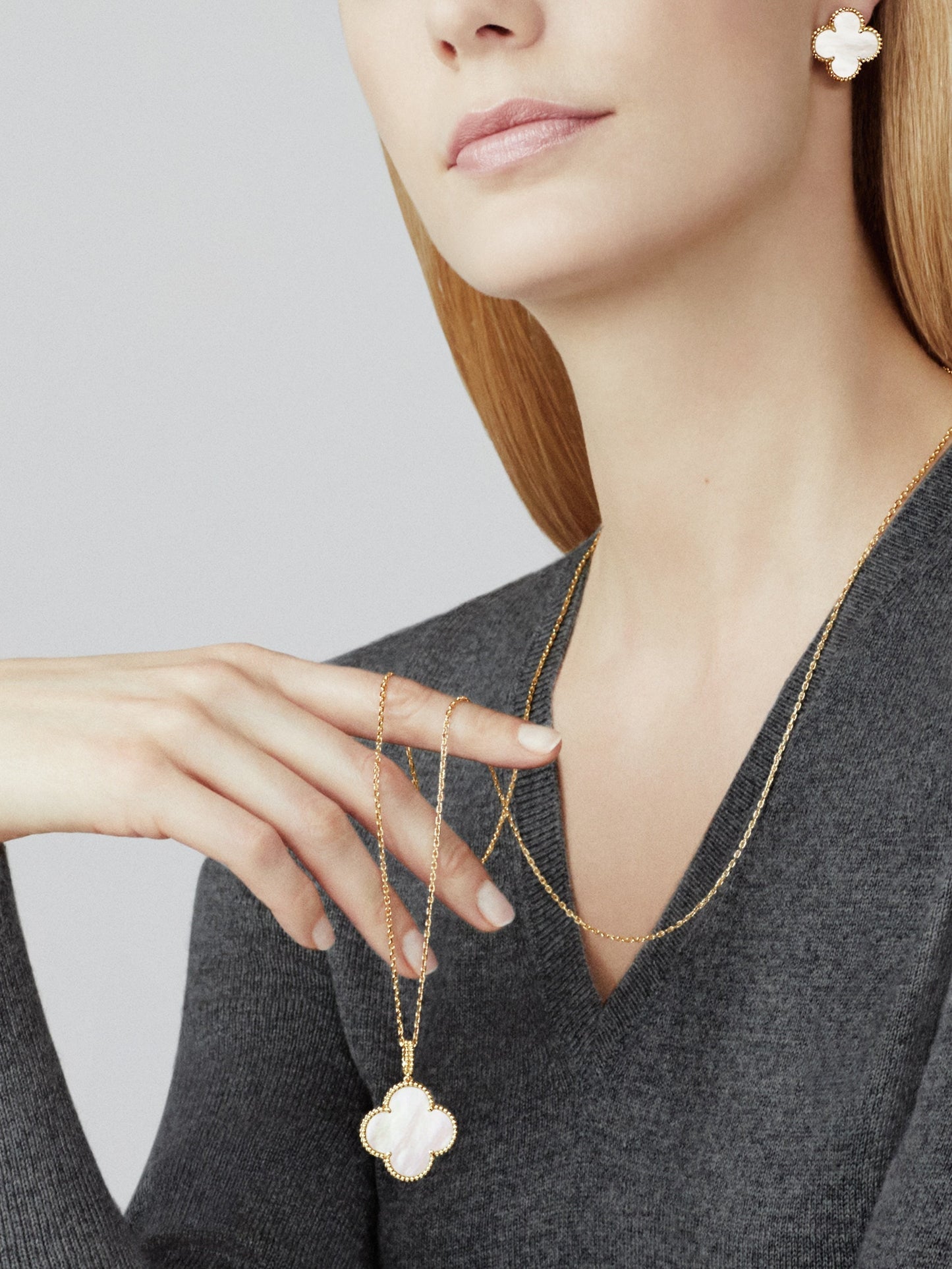 Magic Alhambra One Motif Pearl Necklace