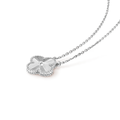 Vintage Alhambra Pendant Clover Necklace