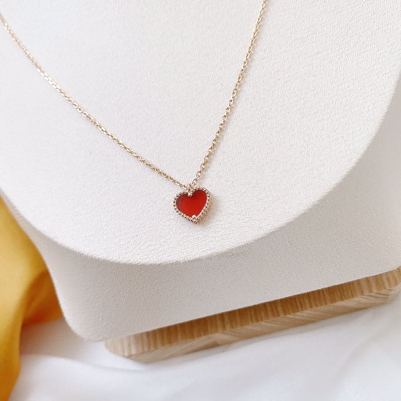 Sweet Alhambra Heart Pendant Necklace