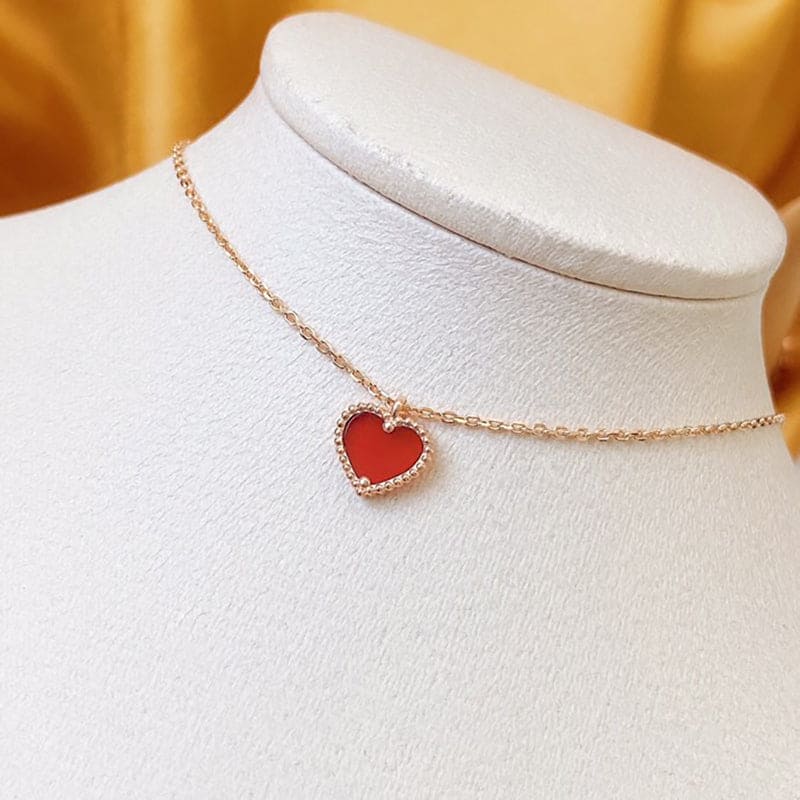 Sweet Alhambra Heart Pendant Necklace