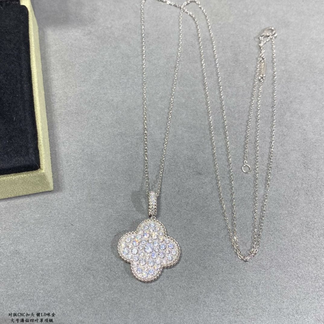 Magic Alhambra One Motifs Diamonds Clover Necklace