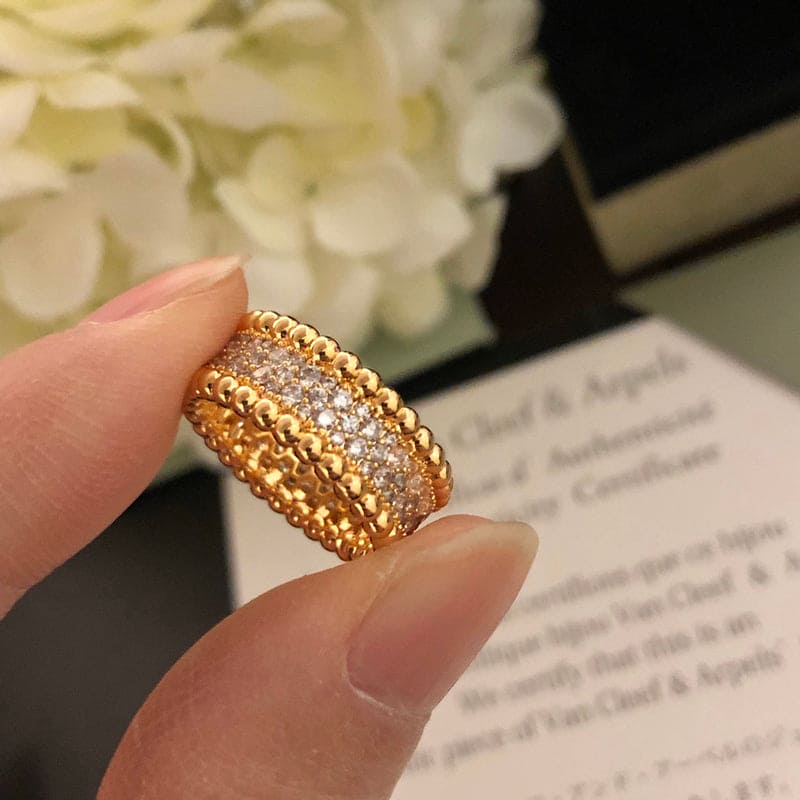 Perlée Diamonds 3 Row Ring