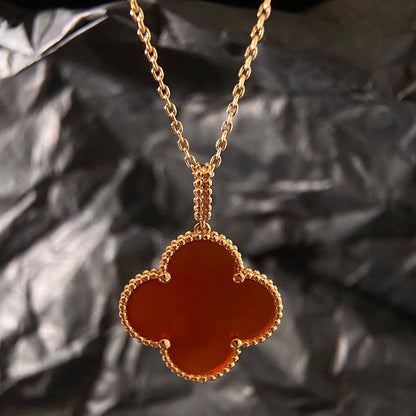 Magic Alhambra One Motifs Carnelian Clover Necklace