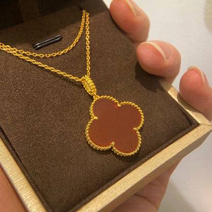 Magic Alhambra One Motifs Carnelian Clover Necklace