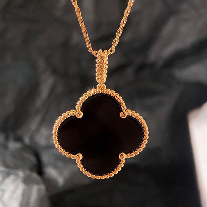 Magic Alhambra One Motifs Black Clover Necklace