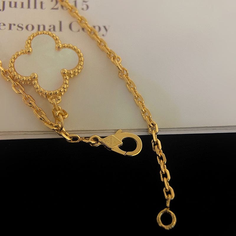 Magic Alhambra Six Pearls Motifs Clover Necklace