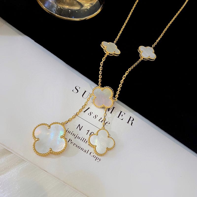 Magic Alhambra Six Pearls Motifs Clover Necklace