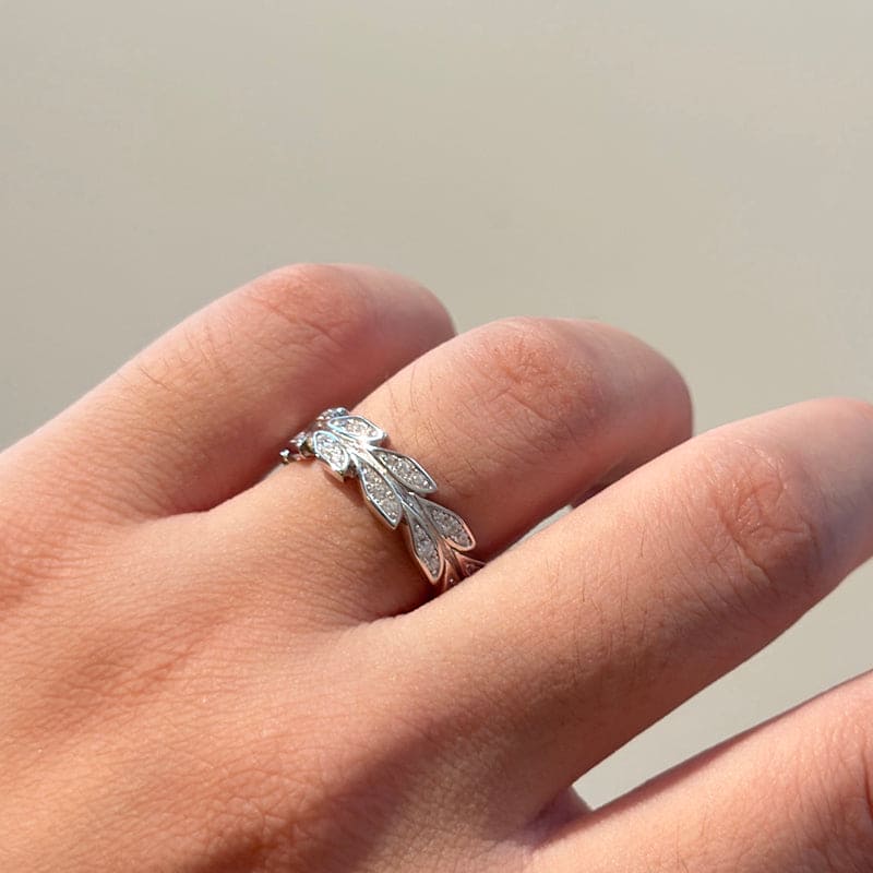 White Gold Victoria Vine Ring