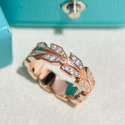 T Victoria Vine Ring