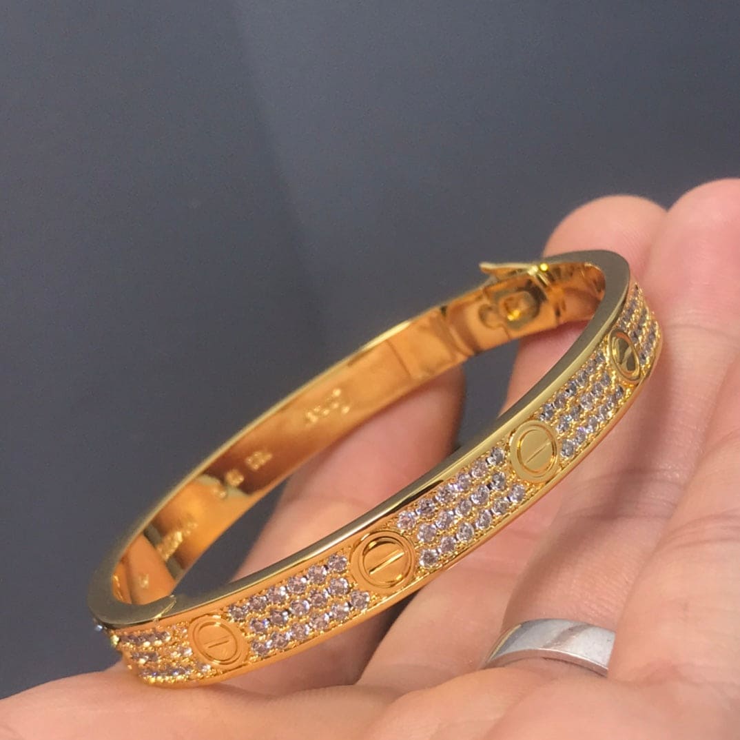 Love Pave Diamonds Bracelet