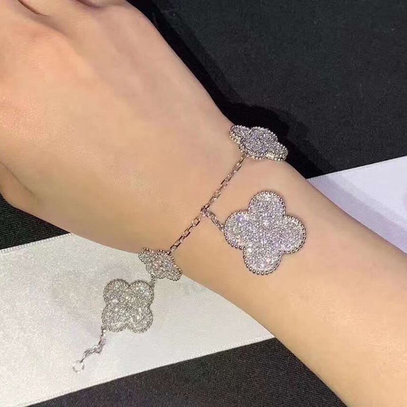 Magic Alhambra Five Motifs Clover Bracelet