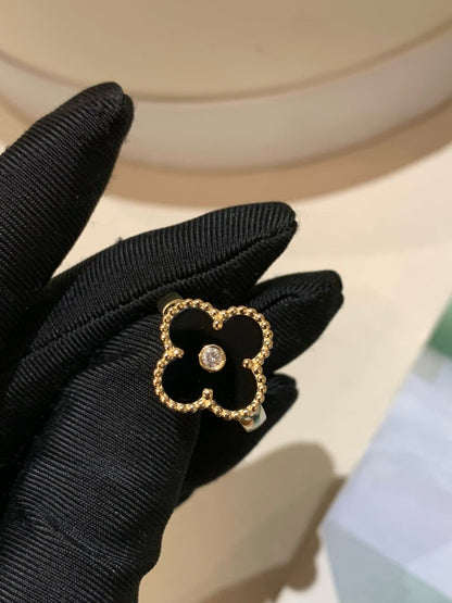 Vintage Alhambra Black Ring