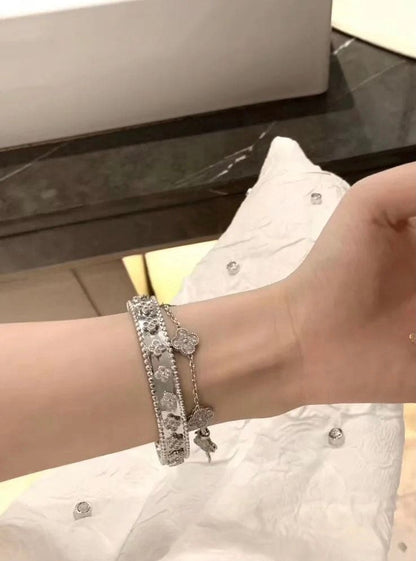 Perlée Clovers Bracelet