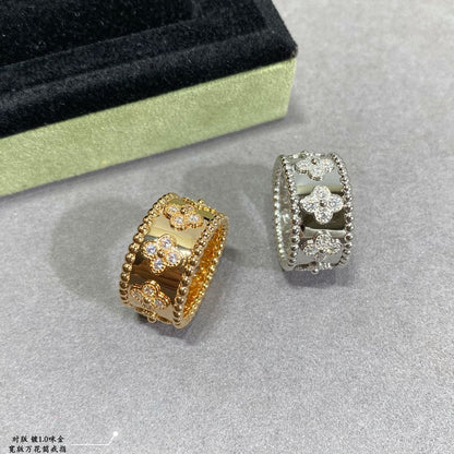 Perlée Clovers Ring, Medium Model