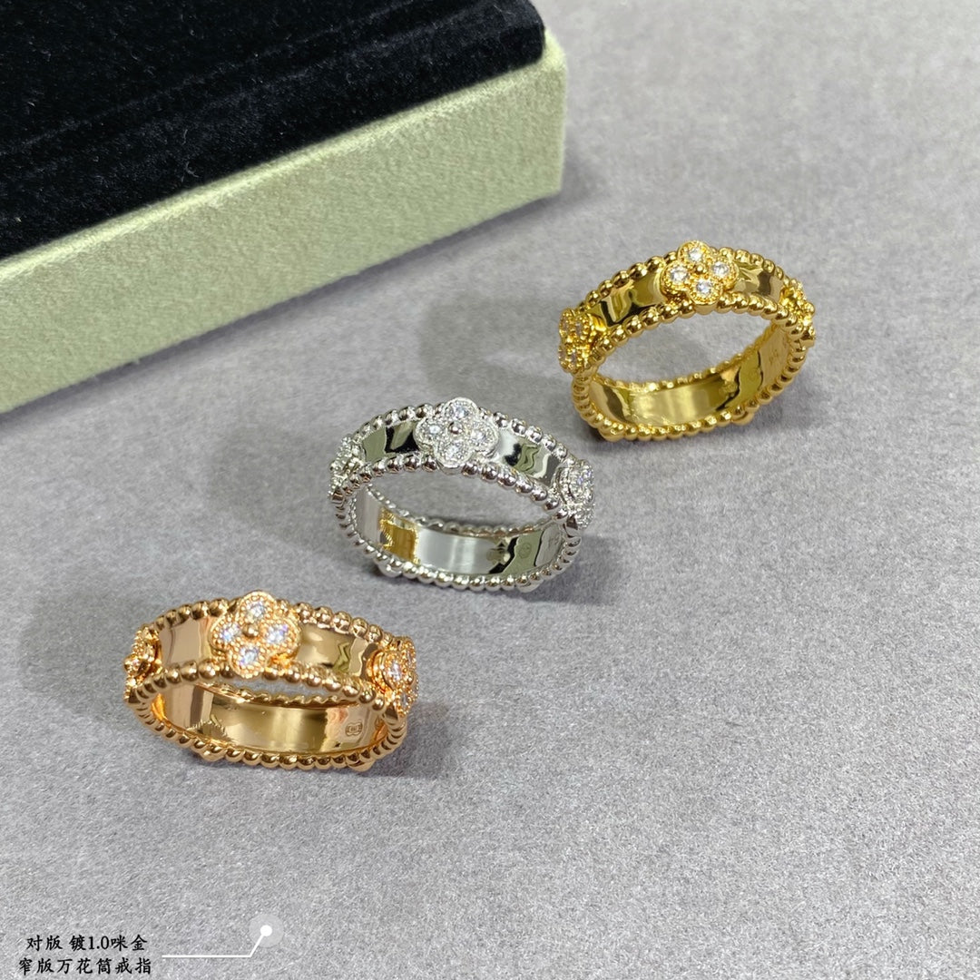 Perlée Diamond Ring Sweet Clovers