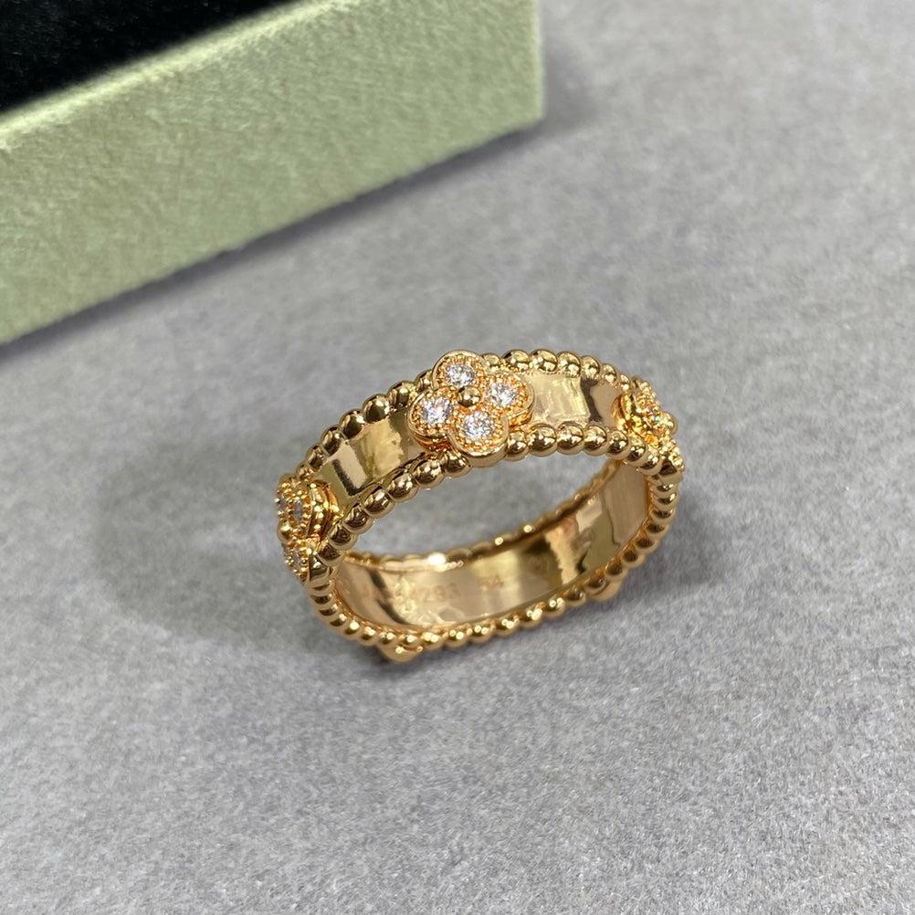 Perlée Diamond Ring Sweet Clovers