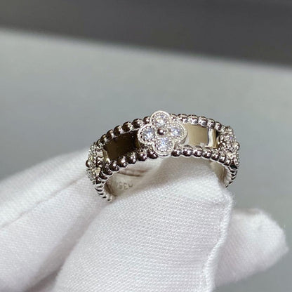 Perlée Diamond Ring Sweet Clovers
