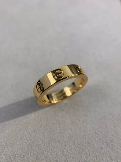 Love Wedding 4mm Ring