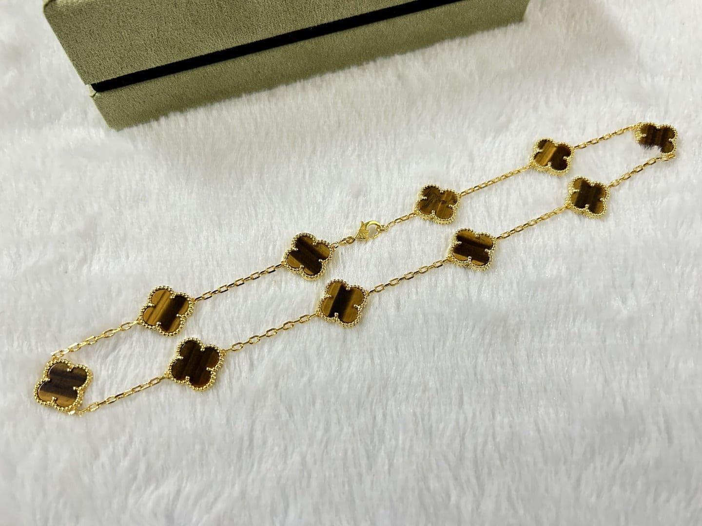 Vintage Alhambra Tiger Eye 10 Motifs Necklace