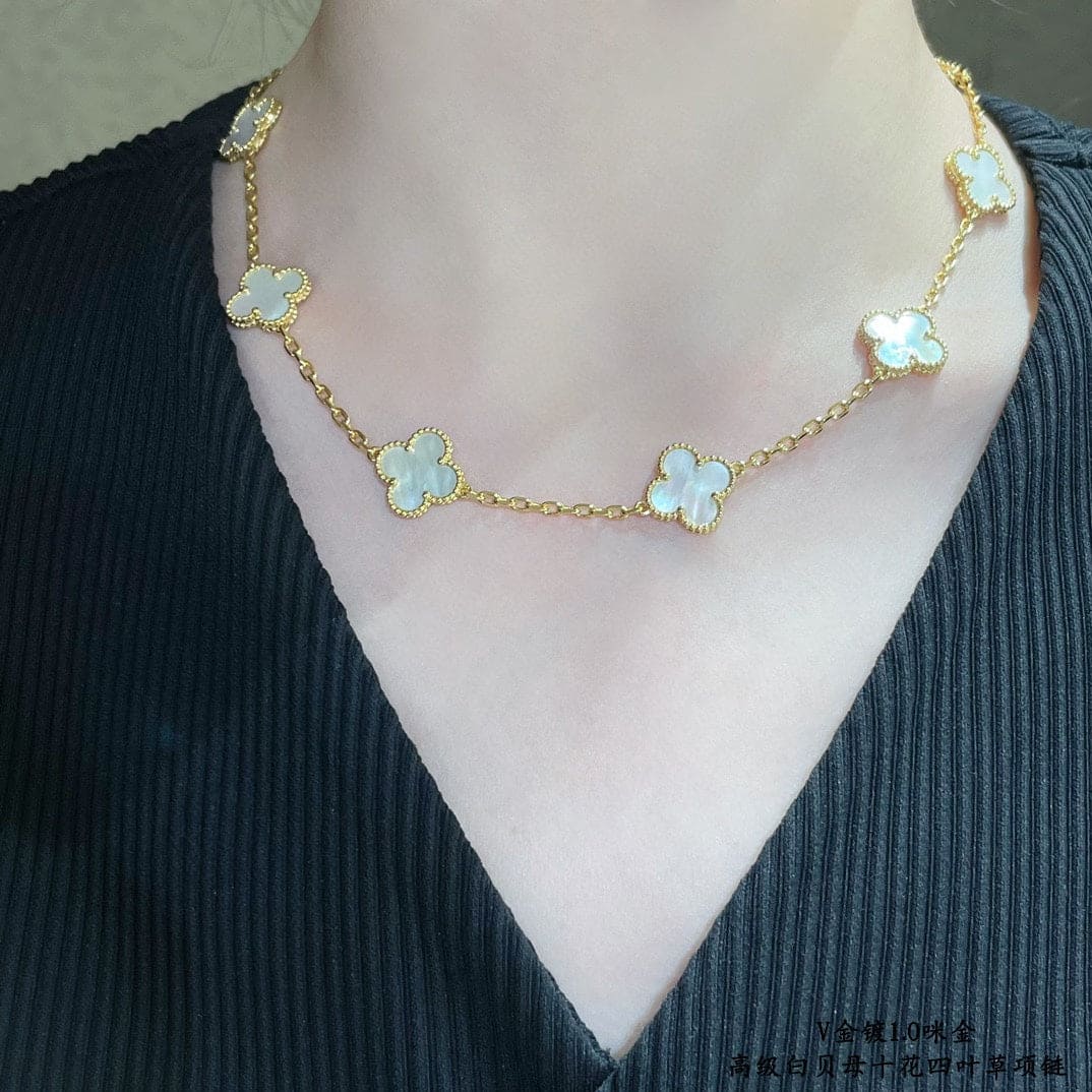 Vintage Alhambra Pearl 10 Motifs Necklace