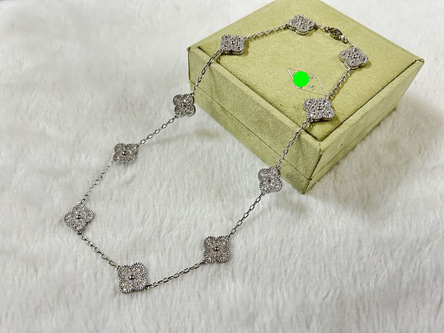 Vintage Alhambra Diamonds 10 Motifs Necklace