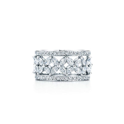 T Victoria  Ring