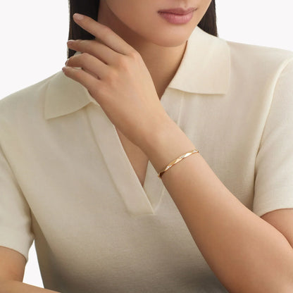 Signature Faceted Pavé Diamond Bangle Bracelet