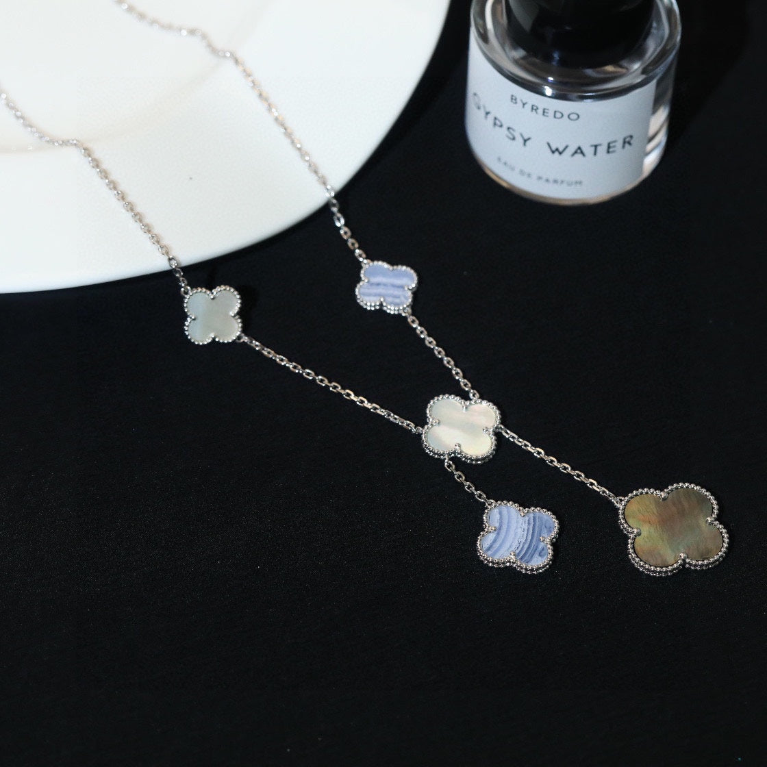 Magic Alhambra Six Motifs Necklace