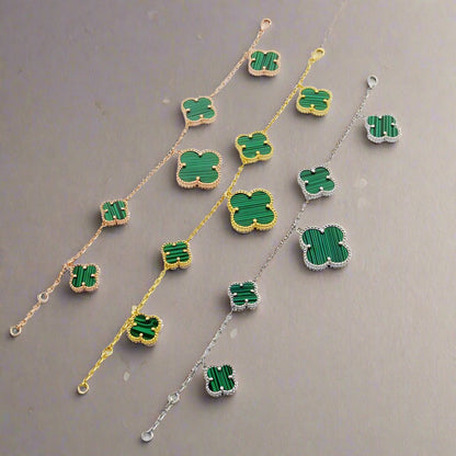 Magic Alhambra Five Malachite Motifs Clover Bracelet