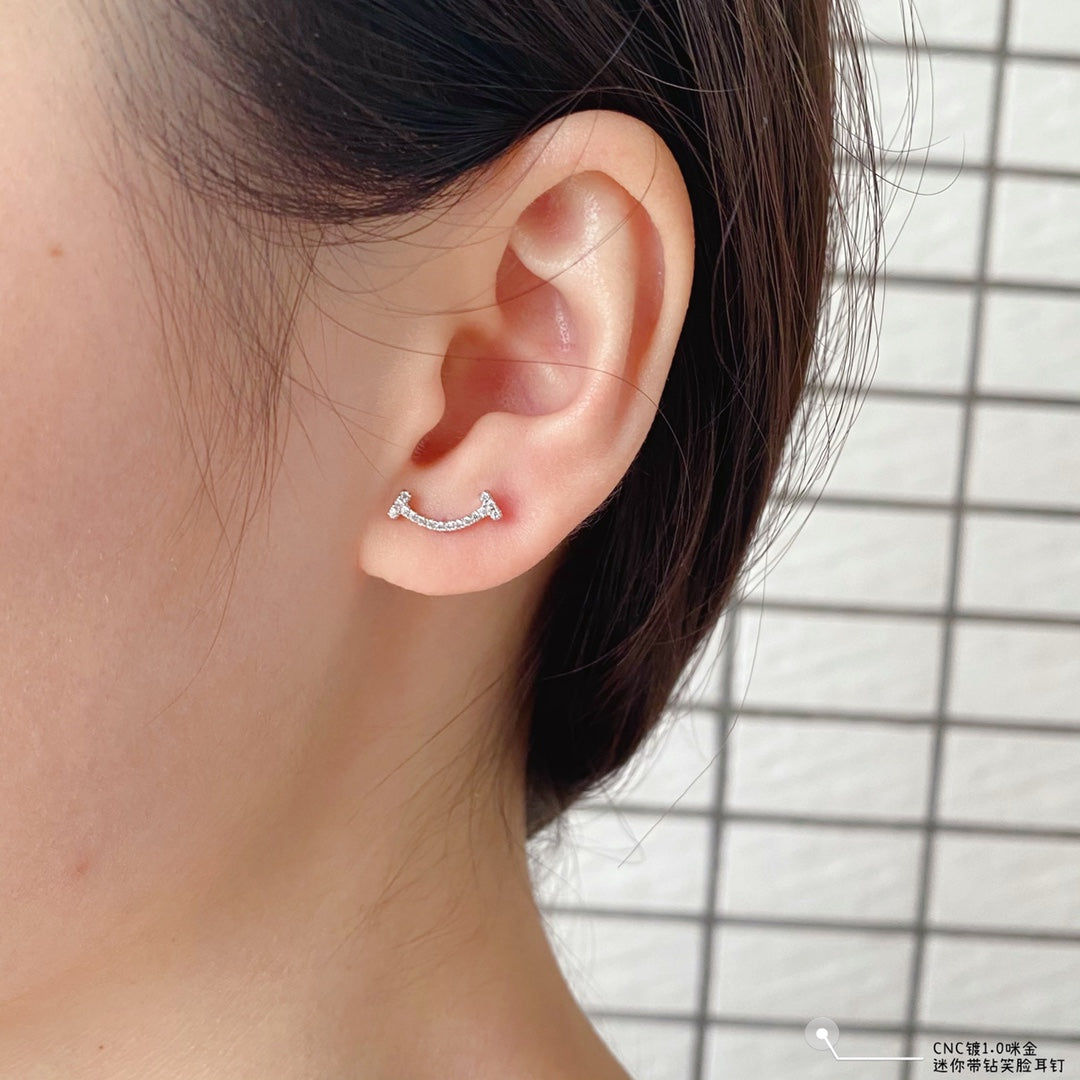 T Smile Diamonds Earrings