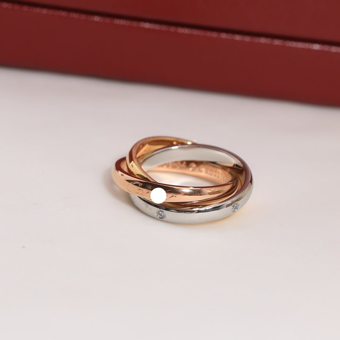 Trinity Five Diamonds Ring