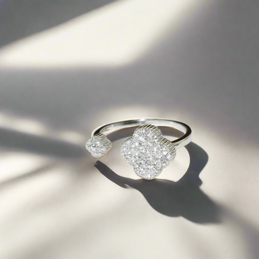 Magic Alhambra Diamond Ring
