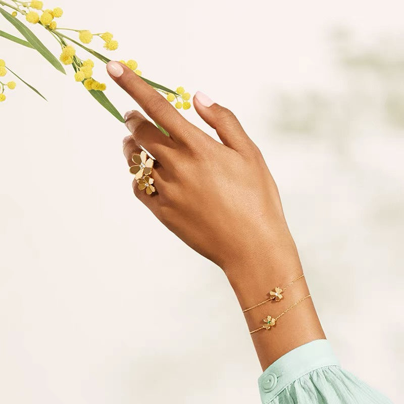Frivole Emerald Bracelet
