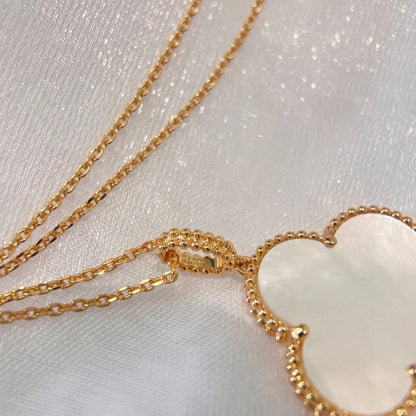 Magic Alhambra One Motif Pearl Necklace