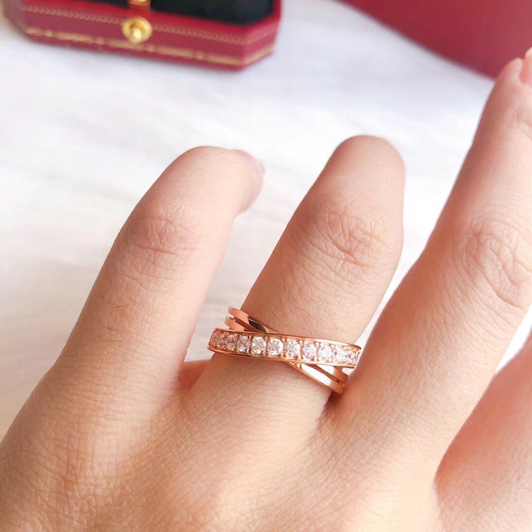 Etincelle Diamond Ring