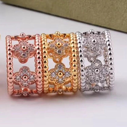 Perlée Clovers Ring