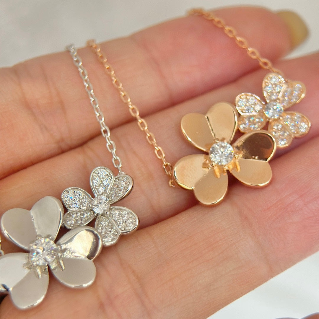 Frivole Clover Necklace