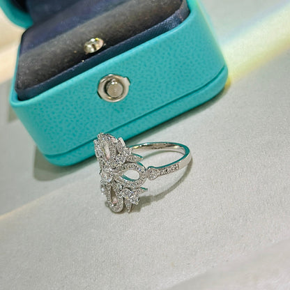 T Vinatge Flower Ring
