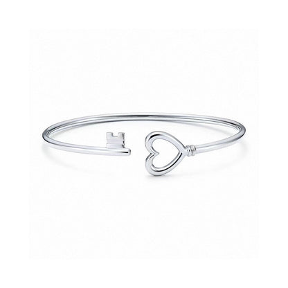 T Heart Key Wire Bracelet