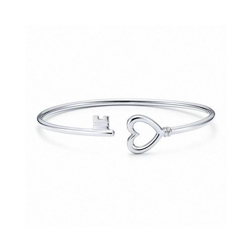 T Heart Key Wire Bracelet