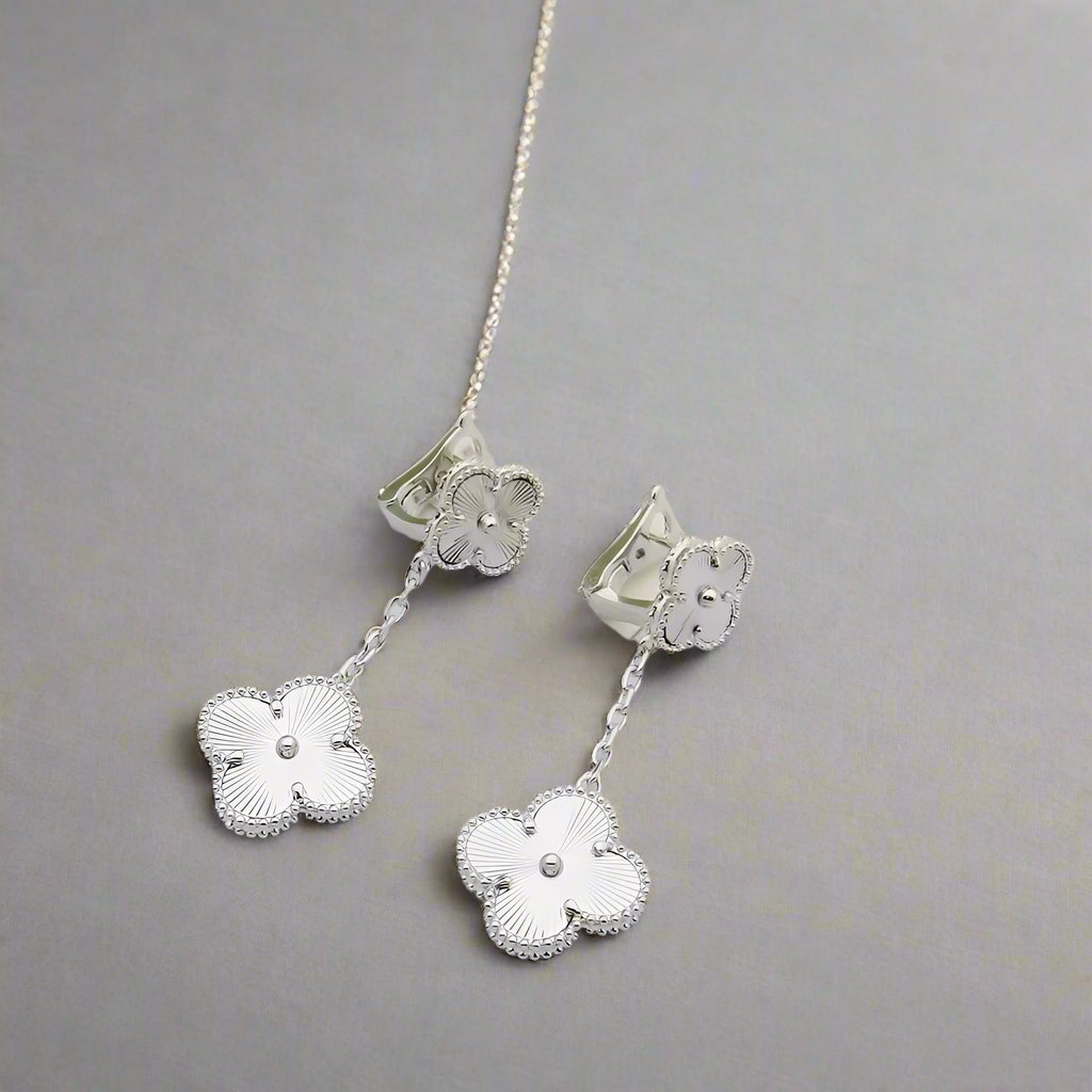 Magic Alhambra Earclips Earrings