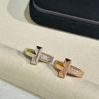 T T1 Diamonds Ring