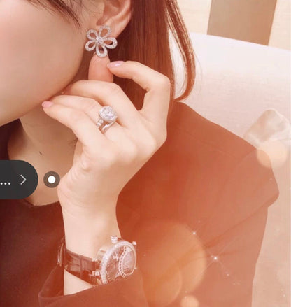 Flowerlace Earrings